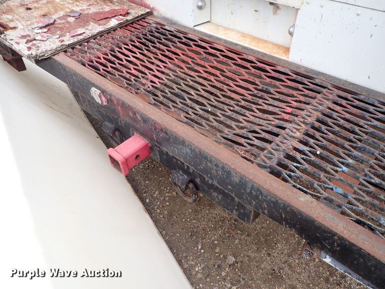 image for item DP4477 2009 Freightliner MT55  delivery truck