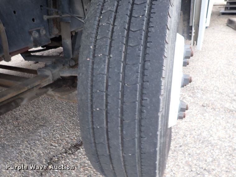 image for item DP4477 2009 Freightliner MT55  delivery truck