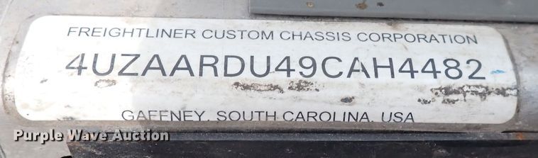 image for item DP4477 2009 Freightliner MT55  delivery truck