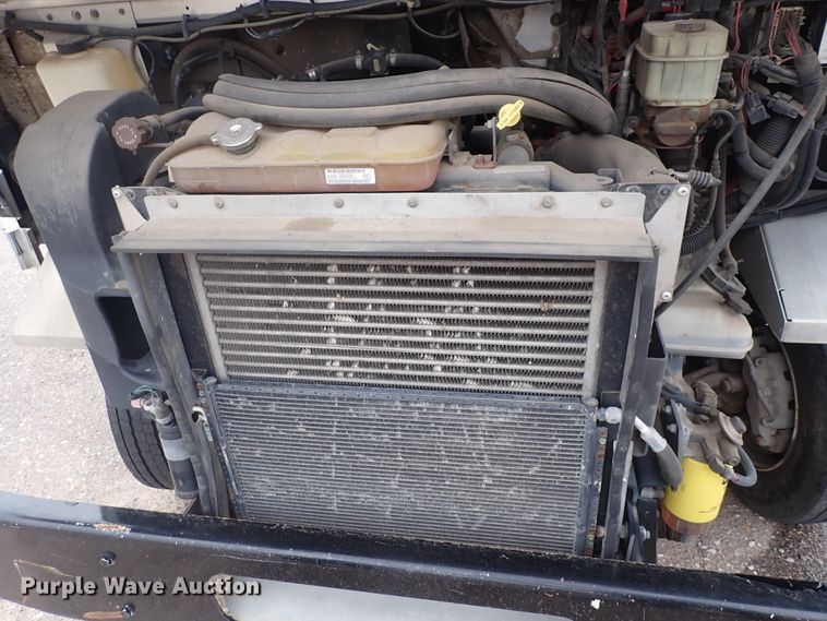 image for item DP4478 2009 Freightliner MT55  delivery truck