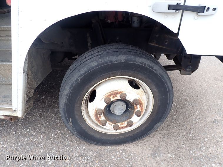 image for item DP4478 2009 Freightliner MT55  delivery truck