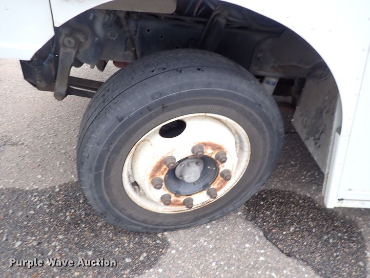 image for item DP4478 2009 Freightliner MT55  delivery truck