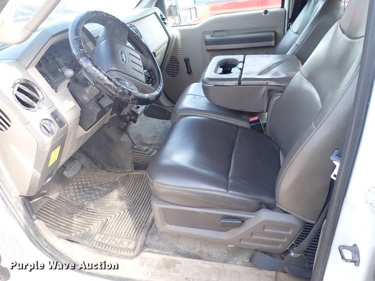 image for item DP4492 2010 Ford F450 Super Duty  utility / service truck