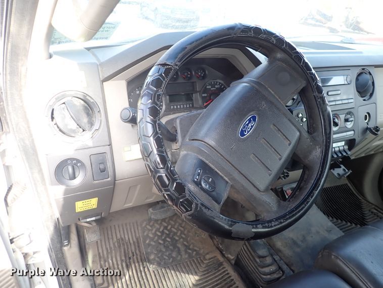 image for item DP4492 2010 Ford F450 Super Duty  utility / service truck