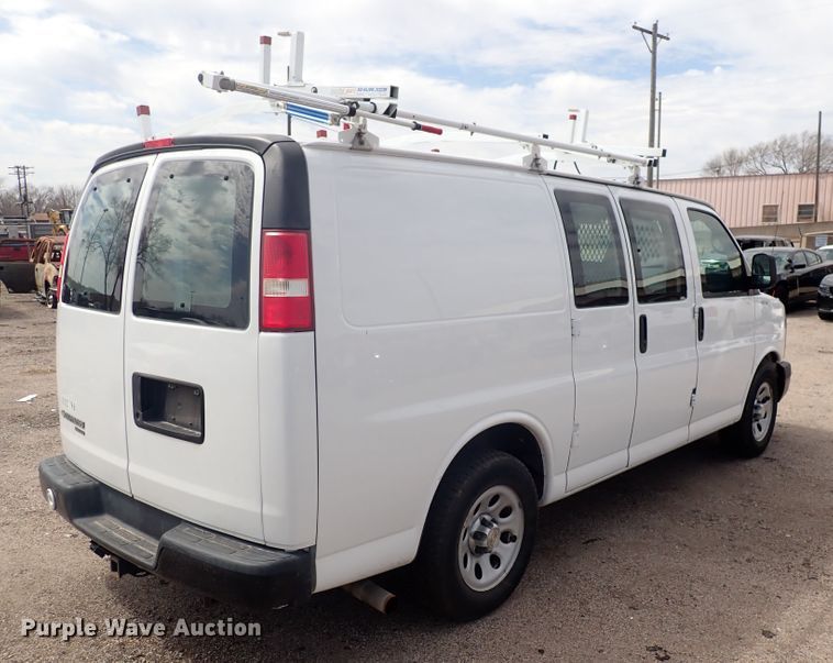 image for item DP4493 2014 Chevrolet Express 1500  van