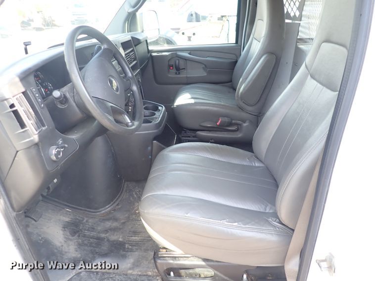 image for item DP4493 2014 Chevrolet Express 1500  van