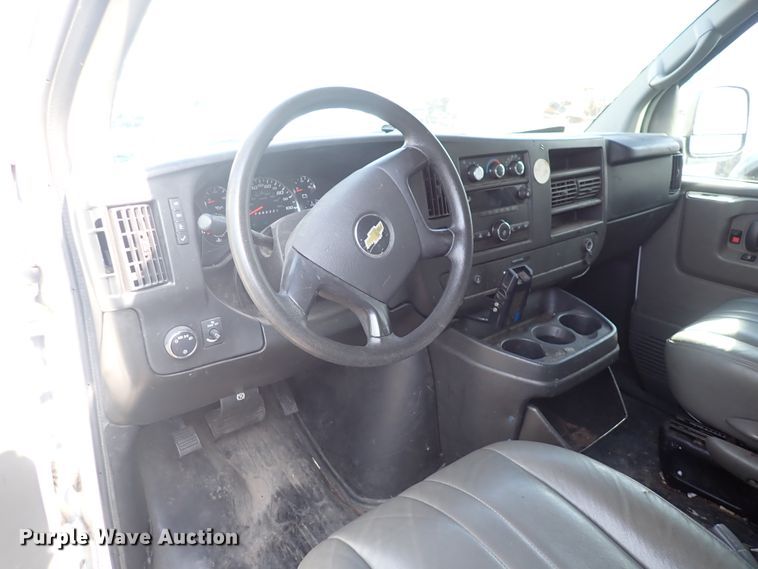 image for item DP4493 2014 Chevrolet Express 1500  van