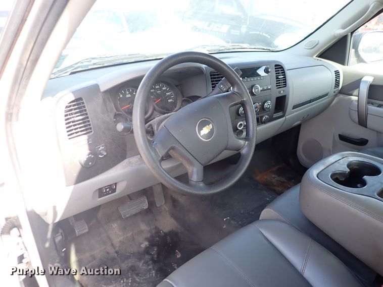 image for item DP4496 2011 Chevrolet Silverado 1500  Ext. Cab pickup truck