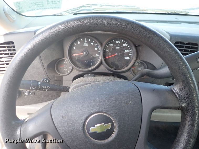 image for item DP4496 2011 Chevrolet Silverado 1500  Ext. Cab pickup truck