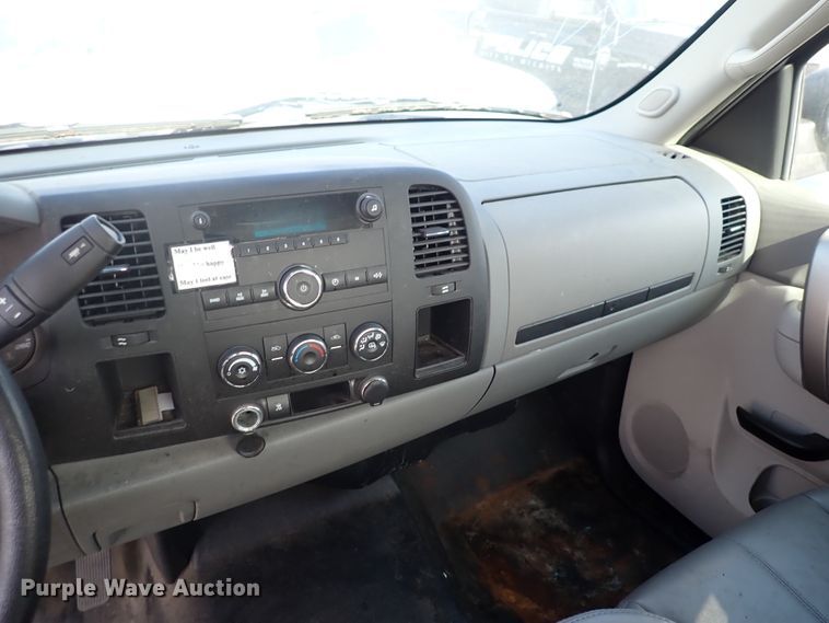 image for item DP4496 2011 Chevrolet Silverado 1500  Ext. Cab pickup truck