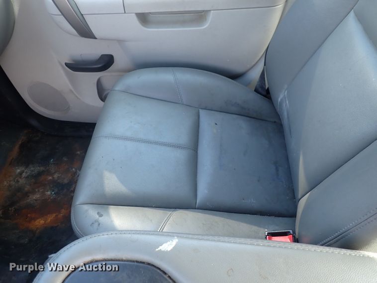 image for item DP4496 2011 Chevrolet Silverado 1500  Ext. Cab pickup truck