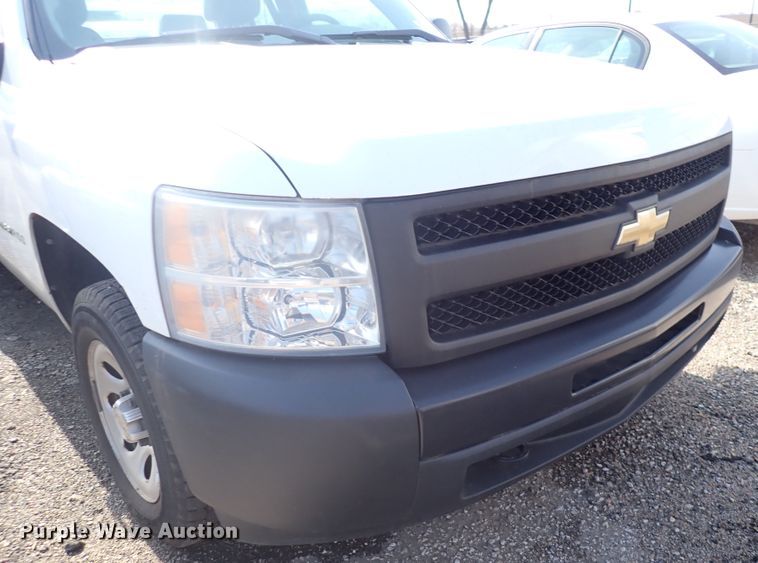 image for item DP4496 2011 Chevrolet Silverado 1500  Ext. Cab pickup truck