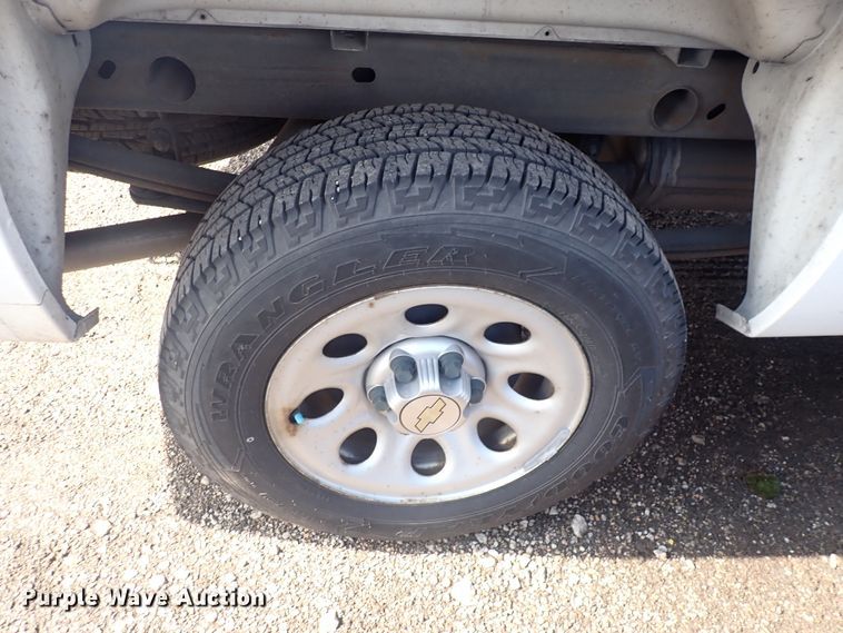 image for item DP4496 2011 Chevrolet Silverado 1500  Ext. Cab pickup truck