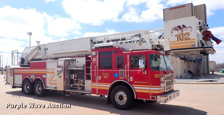 image for item DP4503 2003 Pierce  aerial platform fire truck