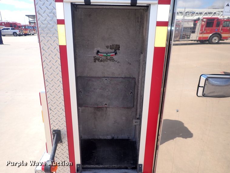 image for item DP4503 2003 Pierce  aerial platform fire truck