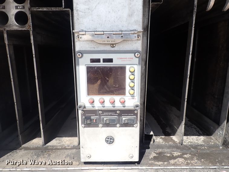 image for item DP4503 2003 Pierce  aerial platform fire truck