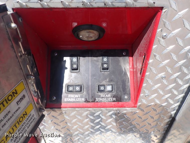 image for item DP4503 2003 Pierce  aerial platform fire truck