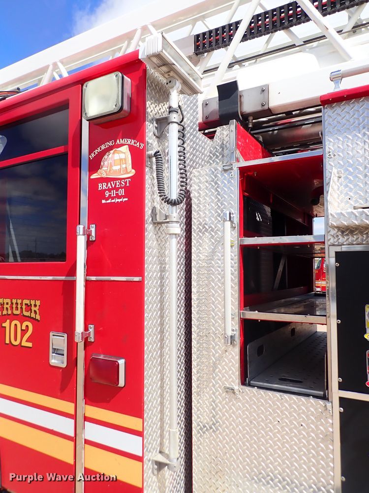 image for item DP4503 2003 Pierce  aerial platform fire truck