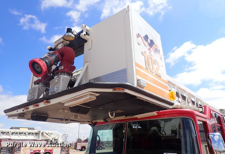 image for item DP4503 2003 Pierce  aerial platform fire truck
