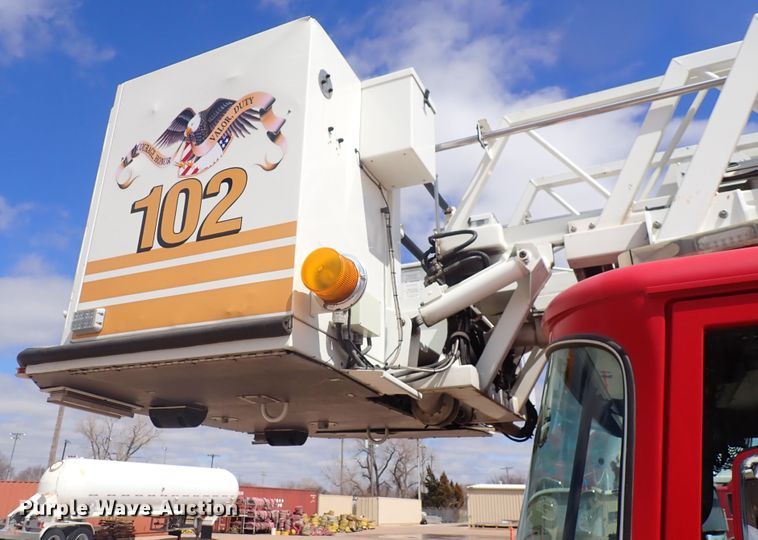 image for item DP4503 2003 Pierce  aerial platform fire truck