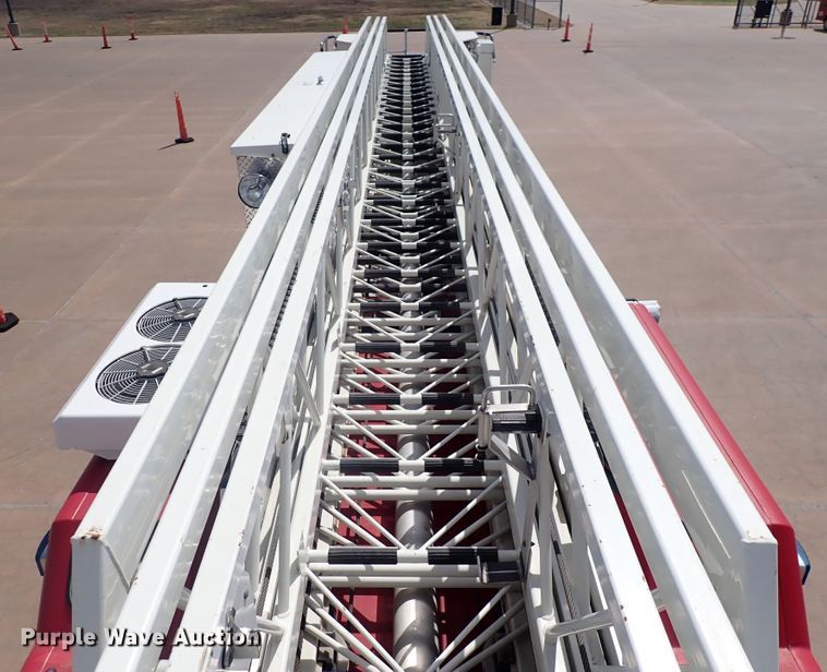 image for item DP4503 2003 Pierce  aerial platform fire truck