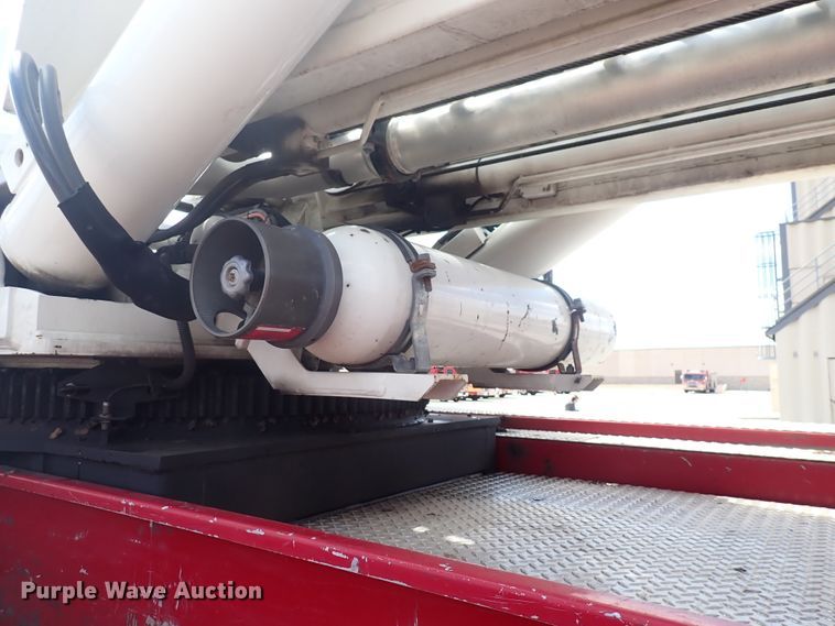 image for item DP4503 2003 Pierce  aerial platform fire truck