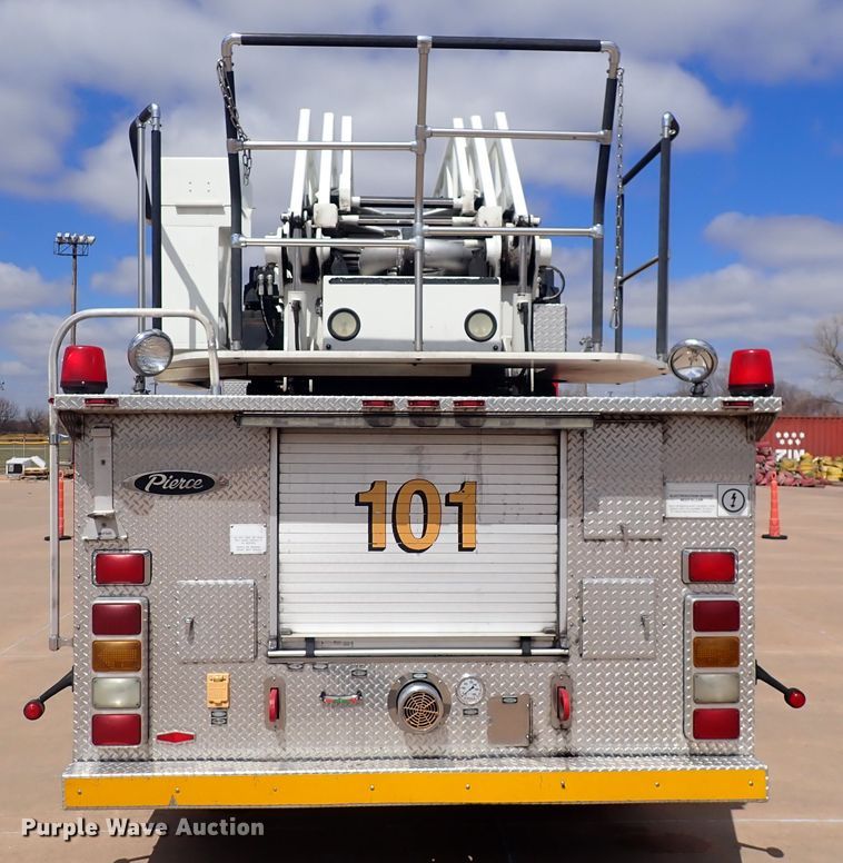 image for item DP4510 2003 Pierce  aerial platform fire truck