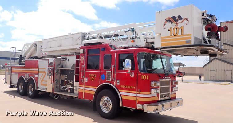 image for item DP4510 2003 Pierce  aerial platform fire truck