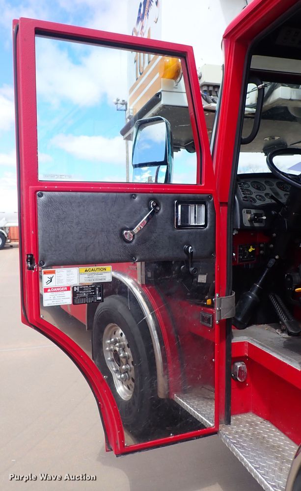 image for item DP4510 2003 Pierce  aerial platform fire truck