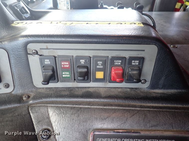 image for item DP4510 2003 Pierce  aerial platform fire truck