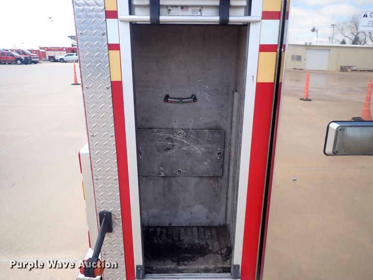 image for item DP4510 2003 Pierce  aerial platform fire truck