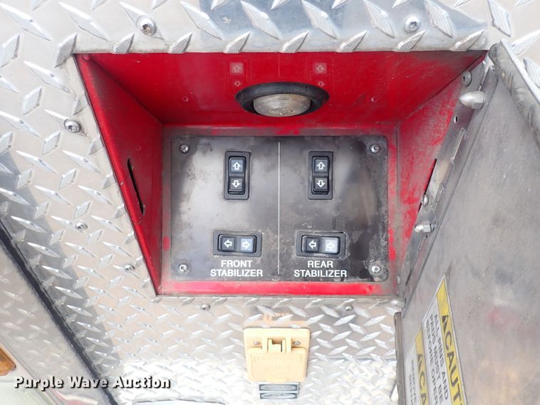 image for item DP4510 2003 Pierce  aerial platform fire truck