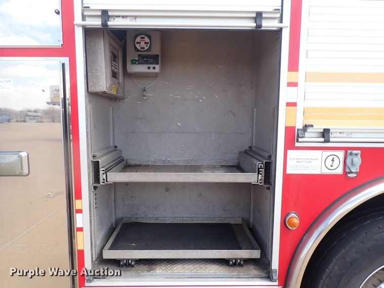 image for item DP4510 2003 Pierce  aerial platform fire truck