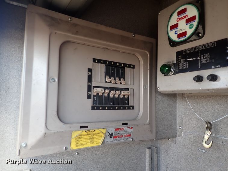 image for item DP4510 2003 Pierce  aerial platform fire truck