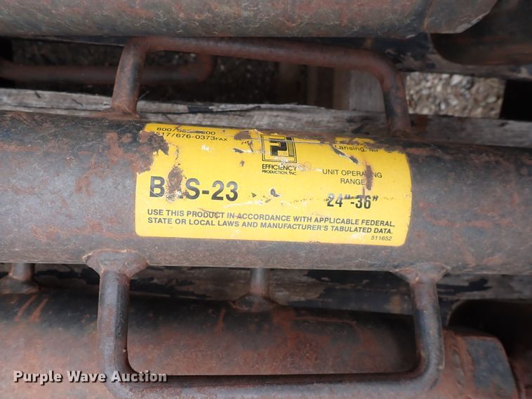 image for item HR9766 (35) trench shoring screw jacks