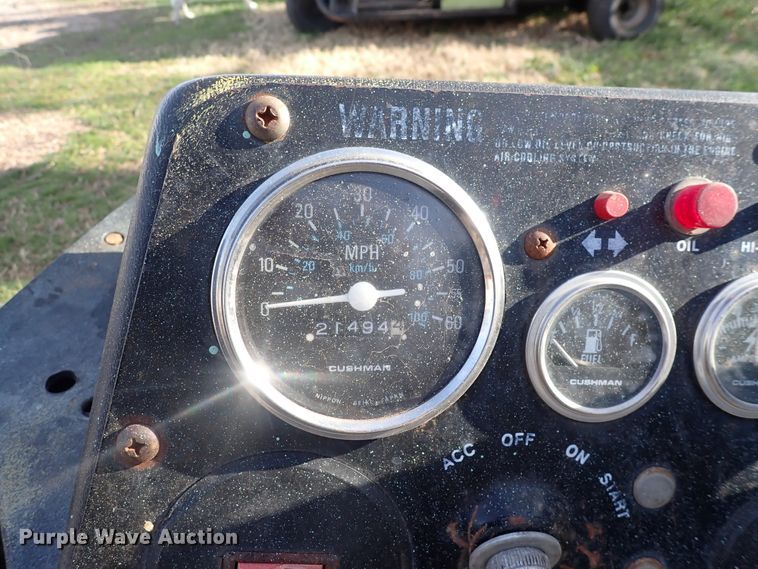 image for item HR9768 1986 Cushman  utility vehicle