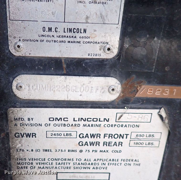 image for item HR9768 1986 Cushman  utility vehicle