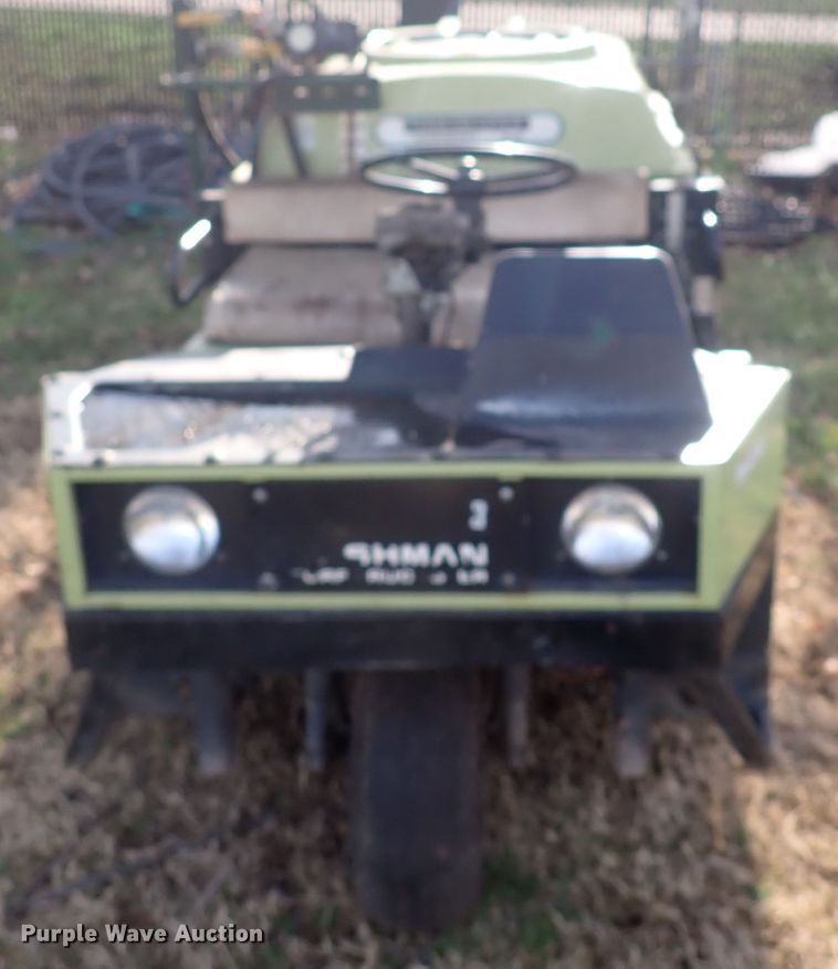 image for item HR9770 1987 Cushman  utility vehicle
