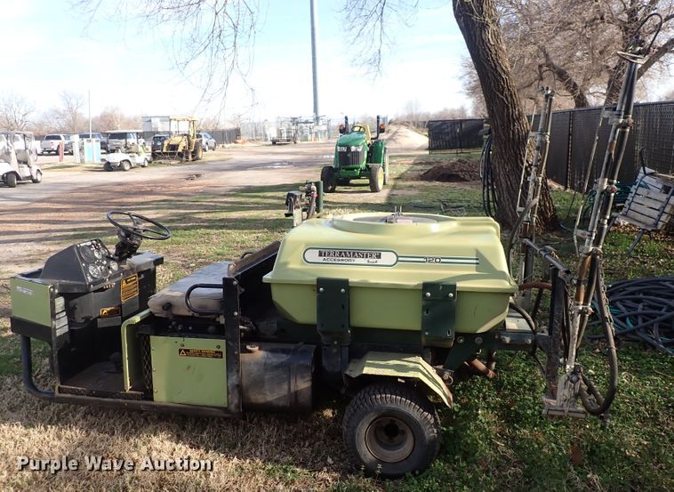 image for item HR9770 1987 Cushman  utility vehicle
