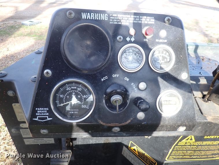 image for item HR9770 1987 Cushman  utility vehicle