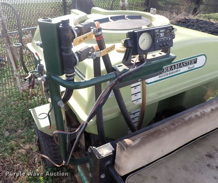 image for item HR9770 1987 Cushman  utility vehicle