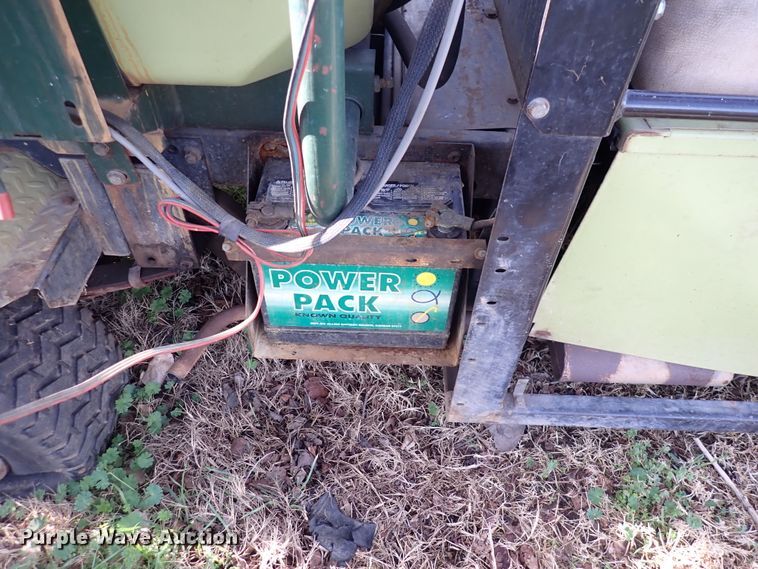 image for item HR9770 1987 Cushman  utility vehicle