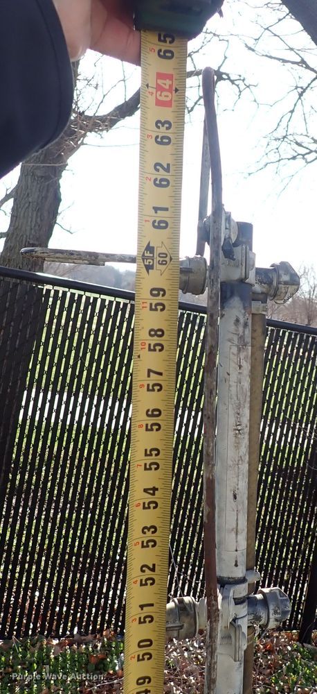 image for item HR9770 1987 Cushman  utility vehicle