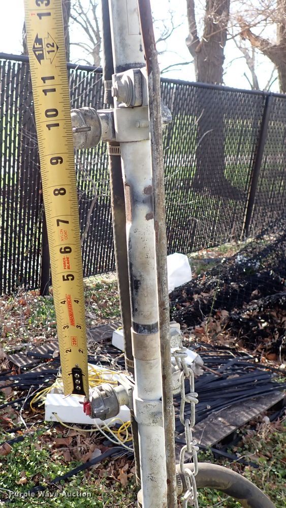 image for item HR9770 1987 Cushman  utility vehicle