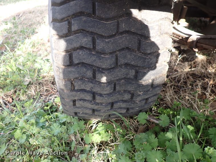 image for item HR9770 1987 Cushman  utility vehicle