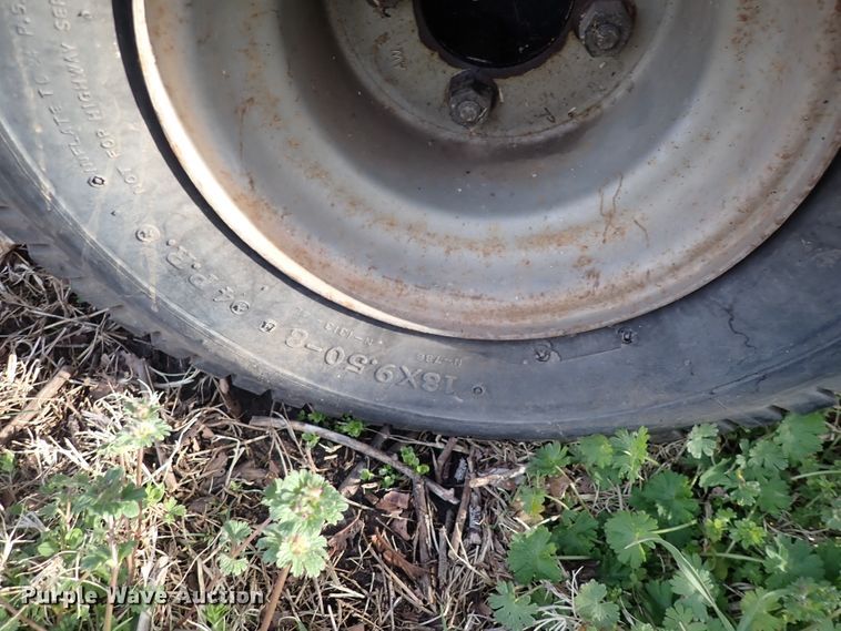 image for item HR9770 1987 Cushman  utility vehicle