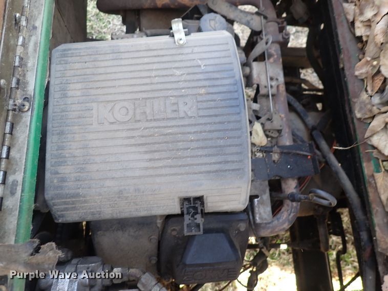 image for item HR9773 1994 Cushman Jr. Turf Truckster  utility vehicle