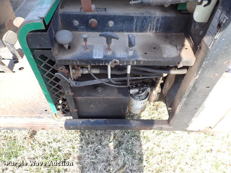 image for item HR9773 1994 Cushman Jr. Turf Truckster  utility vehicle