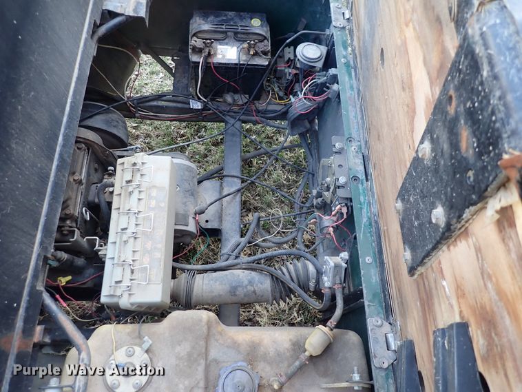 image for item HR9778 EZ GO Workhorse 1200LX  utility vehicle