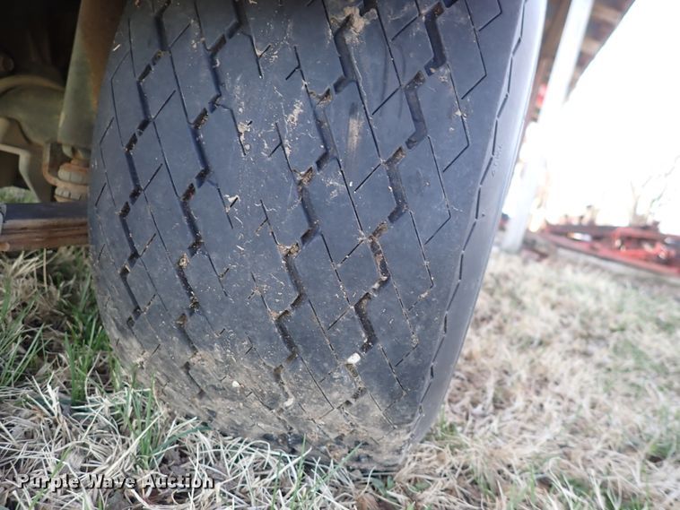 image for item HR9778 EZ GO Workhorse 1200LX  utility vehicle